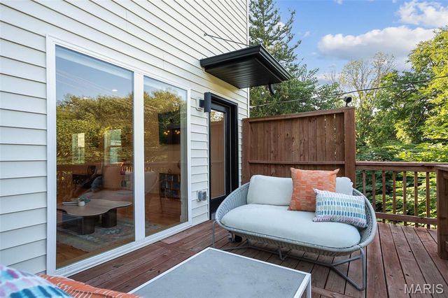 3215 Jasper Park, St Louis, MO 63139