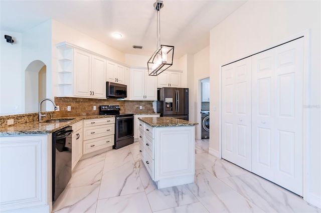 4423 USEPPA DRIVE, Bradenton, FL 34203