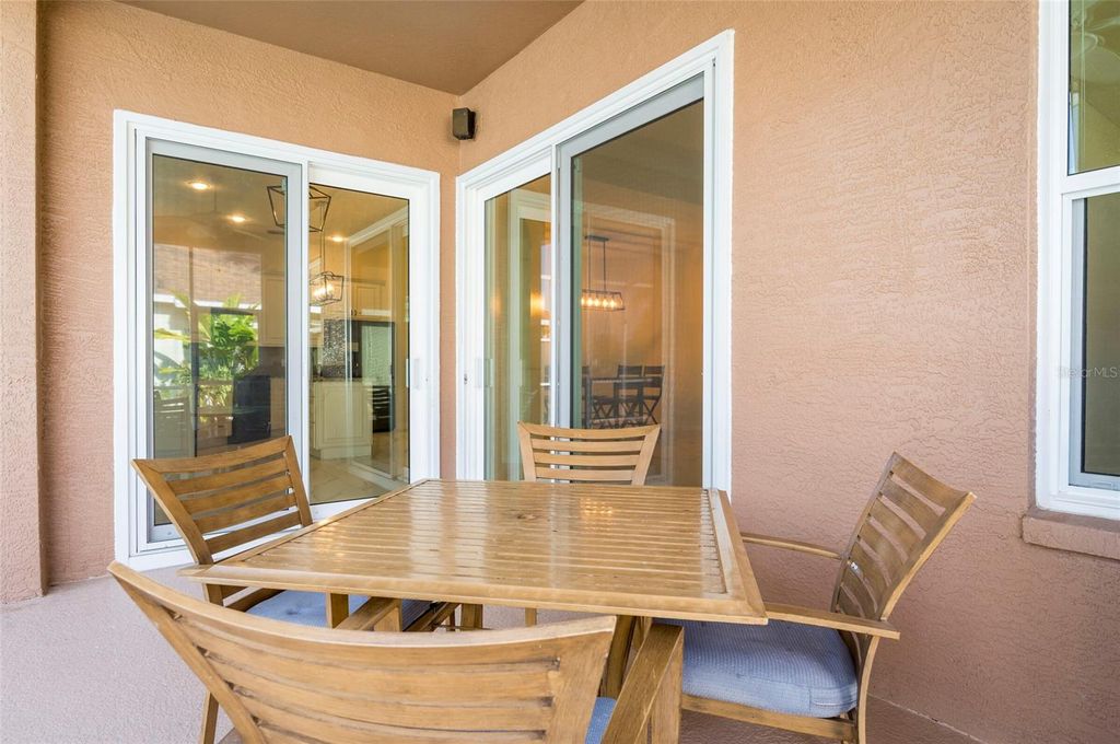 Image 41 of property listing at 4423 USEPPA DRIVE, Bradenton, FL 34203