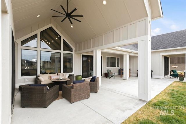 11329 N Elk Ridge Way, Boise, ID 83714