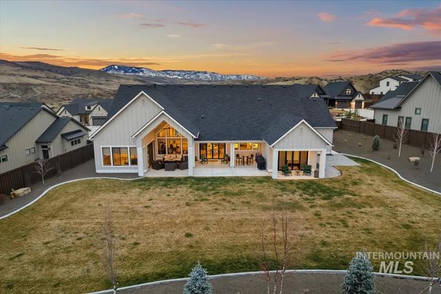 11329 N Elk Ridge Way, Boise, ID 83714