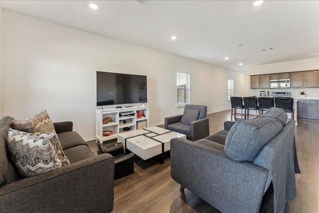 3221 Watterson Way, Crandall, TX 75114