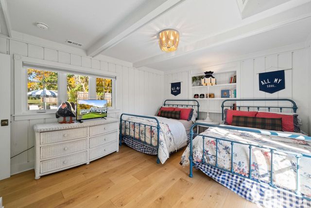 N1702 Durand LANE, Lake Geneva, WI 53147