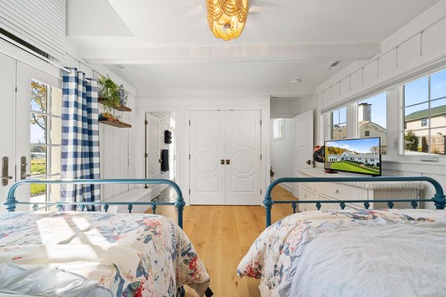 N1702 Durand LANE, Lake Geneva, WI 53147