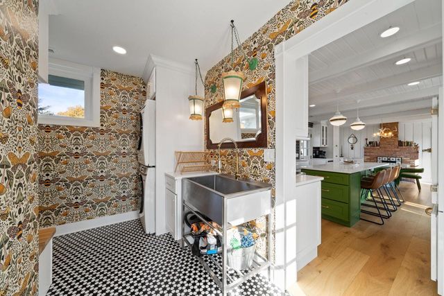 N1702 Durand LANE, Lake Geneva, WI 53147