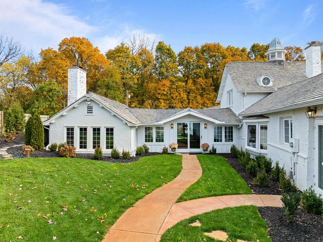 N1702 Durand LANE, Lake Geneva, WI 53147