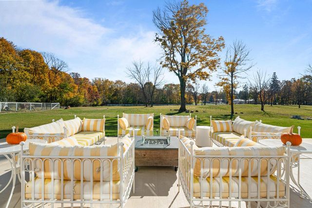 N1702 Durand LANE, Lake Geneva, WI 53147