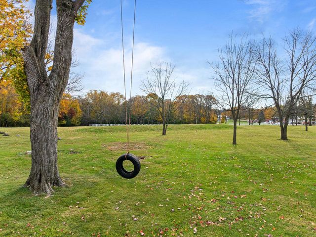 N1702 Durand LANE, Lake Geneva, WI 53147