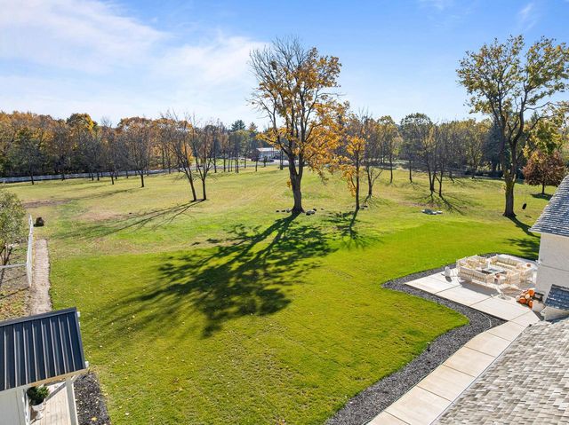 N1702 Durand LANE, Lake Geneva, WI 53147