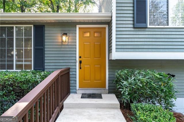 6734 Graves Mill Drive, Norcross, GA 30093