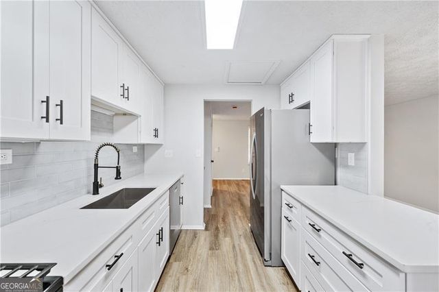 6734 Graves Mill Drive, Norcross, GA 30093