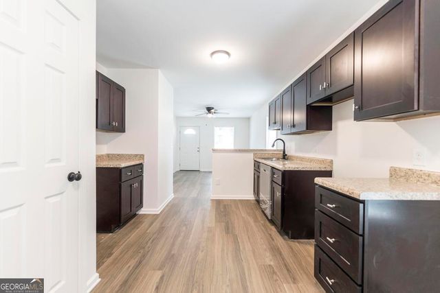 180 Ward St, Macon, GA 31204