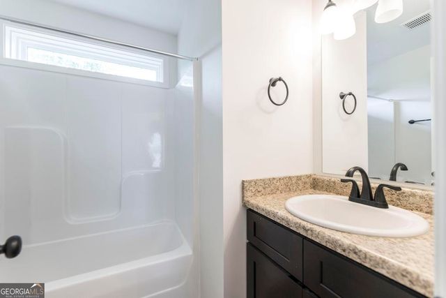 180 Ward St, Macon, GA 31204