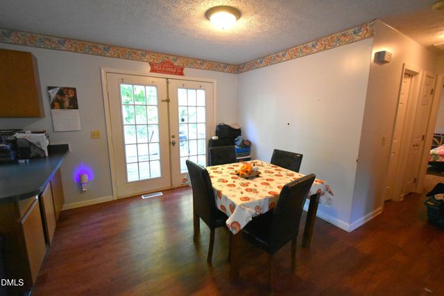 924 Kilby Street, Burlington, NC 27215