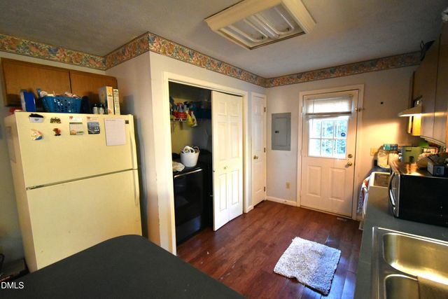 924 Kilby Street, Burlington, NC 27215