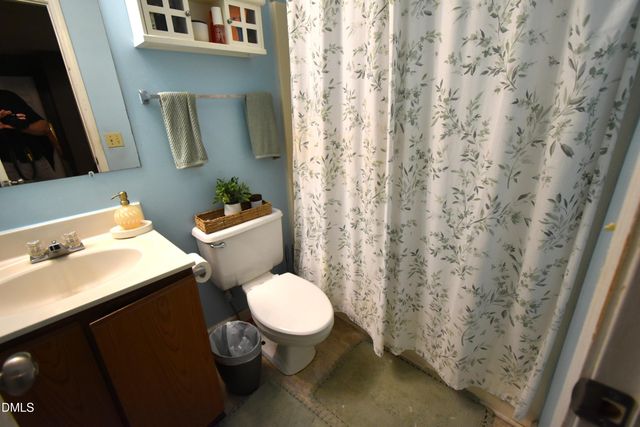 924 Kilby Street, Burlington, NC 27215