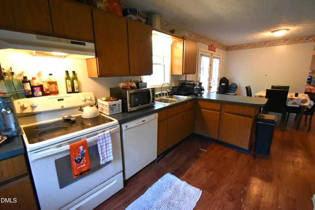 924 Kilby Street, Burlington, NC 27215