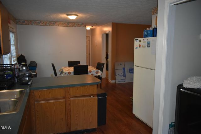 924 Kilby Street, Burlington, NC 27215