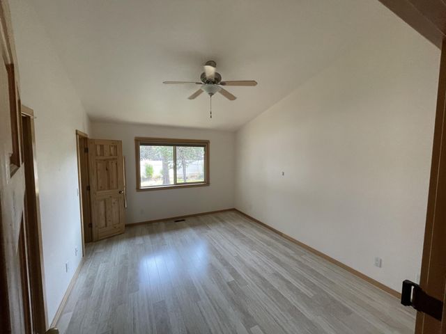 16691 Oakridge Place, La Pine, OR 97739