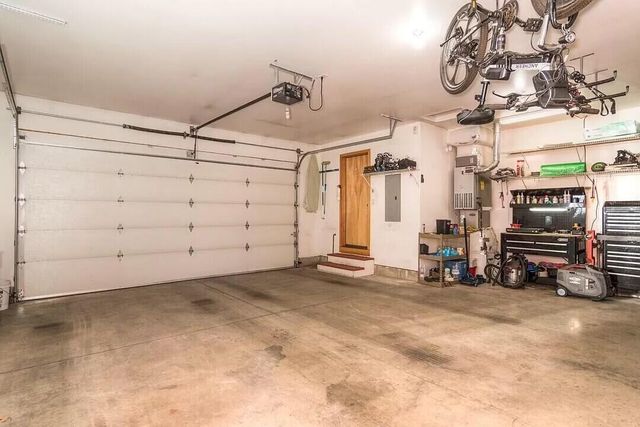 16691 Oakridge Place, La Pine, OR 97739