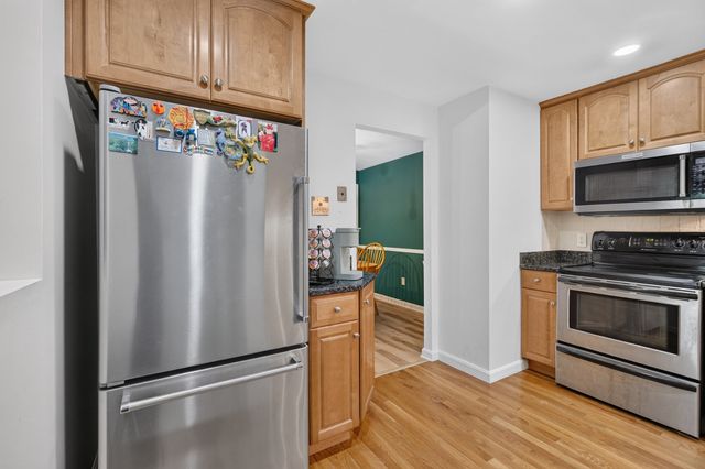386 Great Rd A8, Acton, MA 01720