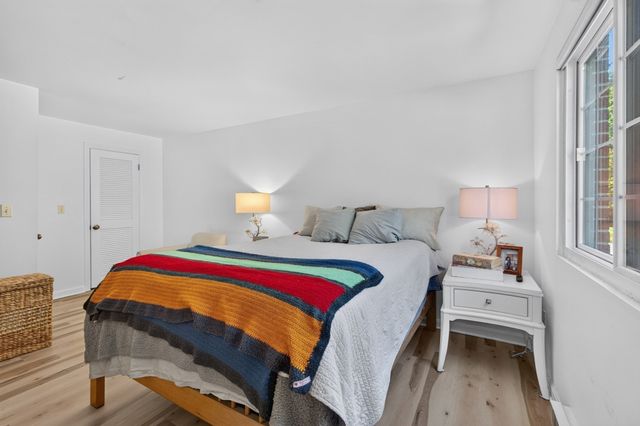 386 Great Rd A8, Acton, MA 01720