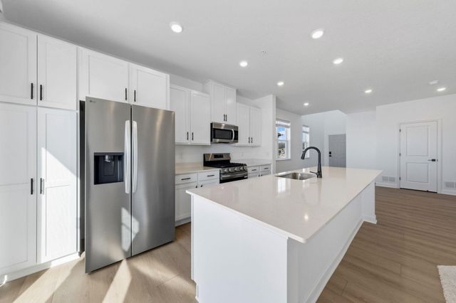 10531 Harbor Lane N, Maple Grove, MN 55369