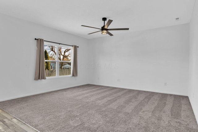 325 Juhl Court, Circleville, OH 43113