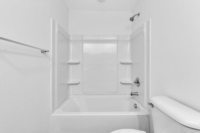 325 Juhl Court, Circleville, OH 43113