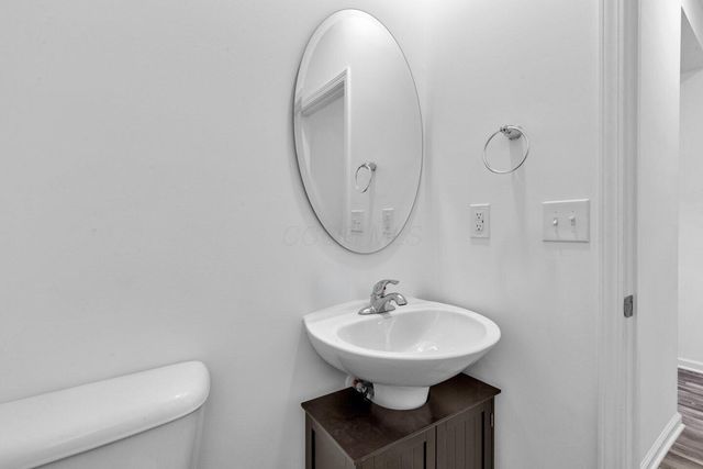 325 Juhl Court, Circleville, OH 43113