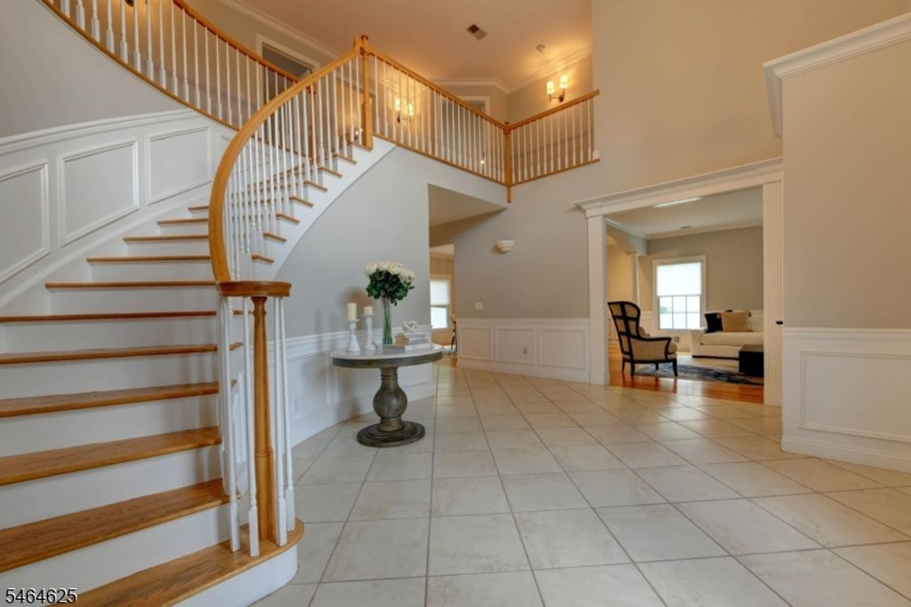 26 Liberty Court, Fairfield Twp., NJ 07004 — photo 2