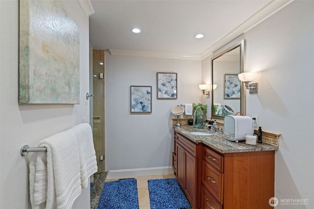 8723 Talbot Road, Edmonds, WA 98026
