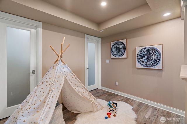 8723 Talbot Road, Edmonds, WA 98026