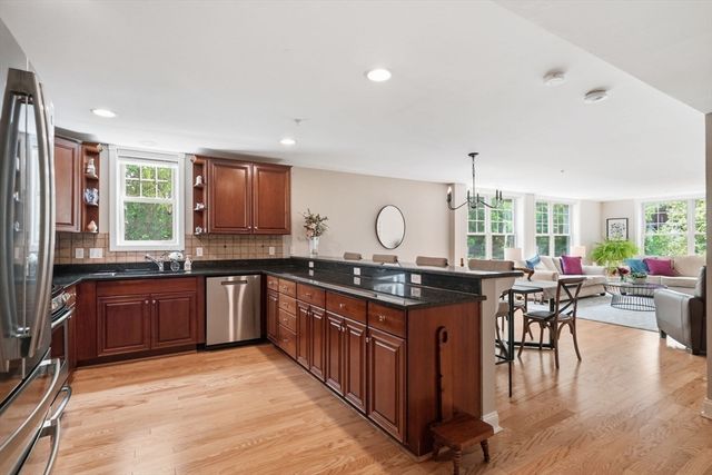5 Ballister St 523, Wakefield, MA 01880