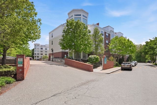 5 Ballister St 523, Wakefield, MA 01880