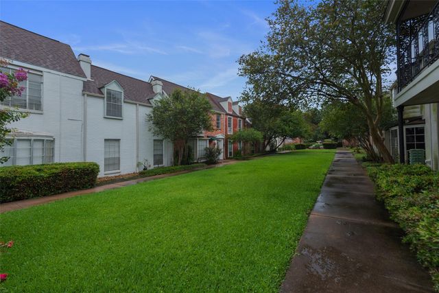 2511 Marilee Lane 1, Houston, TX 77057