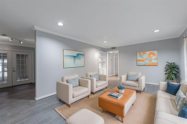 2511 Marilee Lane 1, Houston, TX 77057