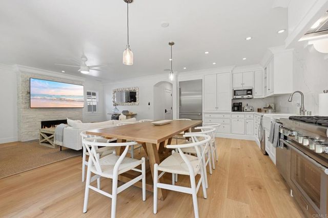 1820 Coast Boulevard, Del Mar, CA 92014