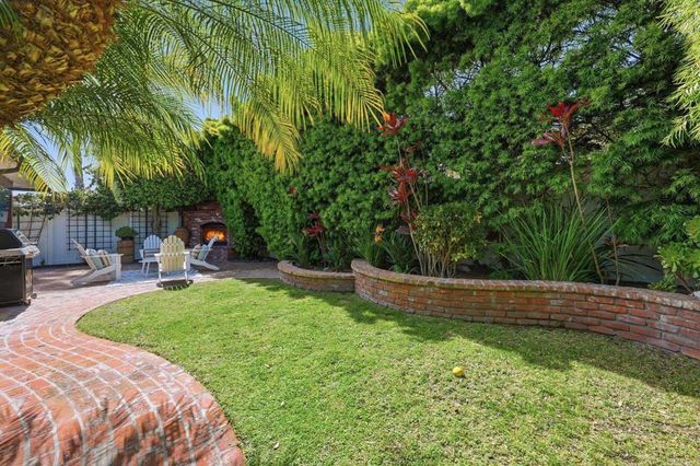 1820 Coast Boulevard, Del Mar, CA 92014