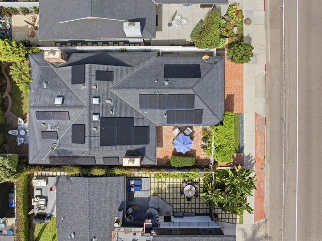 1820 Coast Boulevard, Del Mar, CA 92014