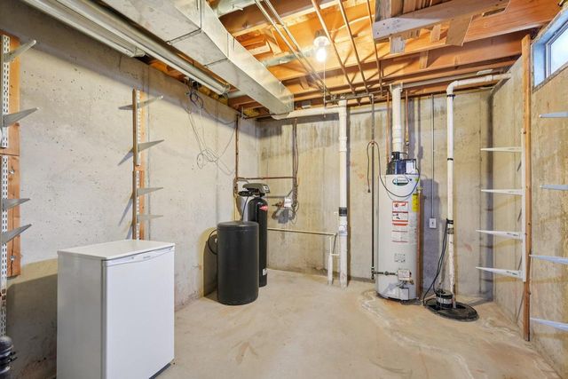 1078 4th STREET, Fond Du Lac, WI 54935