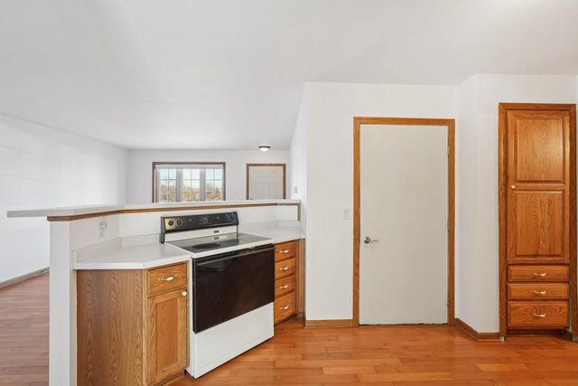 1078 4th STREET, Fond Du Lac, WI 54935