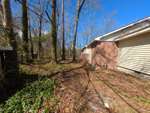 71 Oakwood Ln, Tullahoma, TN 37388