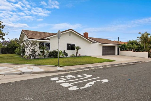 11692 Lampson Avenue, Garden Grove, CA 92840