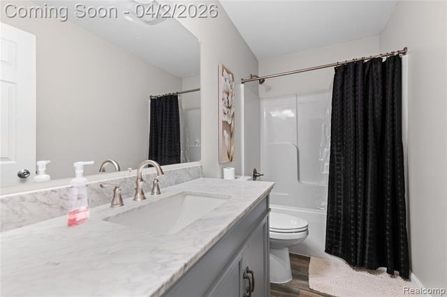 623 Columbia Street, Algonac, MI 48001