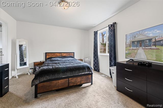 623 Columbia Street, Algonac, MI 48001