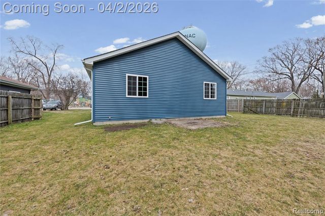 623 Columbia Street, Algonac, MI 48001