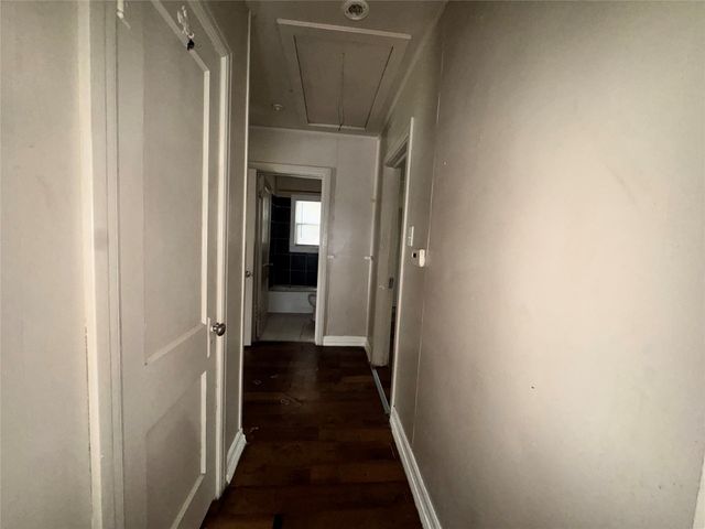 127 Blevins Street, Fort Worth, TX 76111