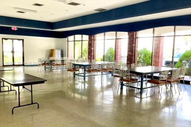 505 E Dania Beach Blvd 4-3J, Dania Beach, FL 33004