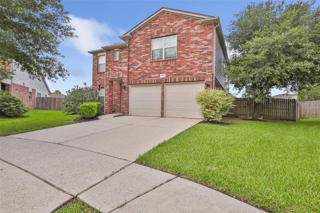 4601 Woodspring Acres Court, Houston, TX 77345